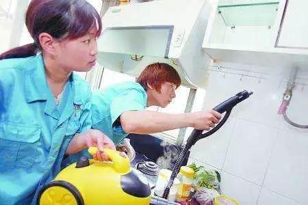 重慶家政服務(wù)春節(jié)保供 市民隨時(shí)請(qǐng)家政