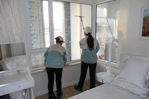 莉莉家政 專業家政服務，打造潔凈舒適家園